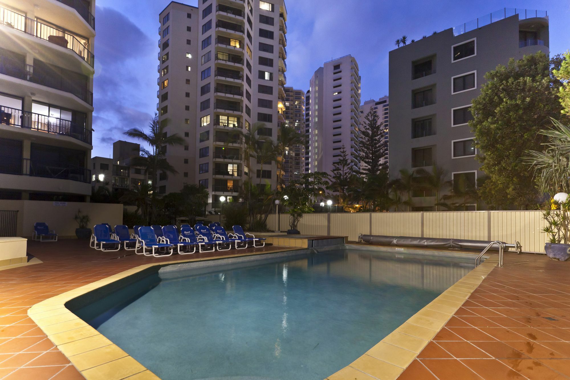 Surf Regency Aparthotel Gold Coast Buitenkant foto