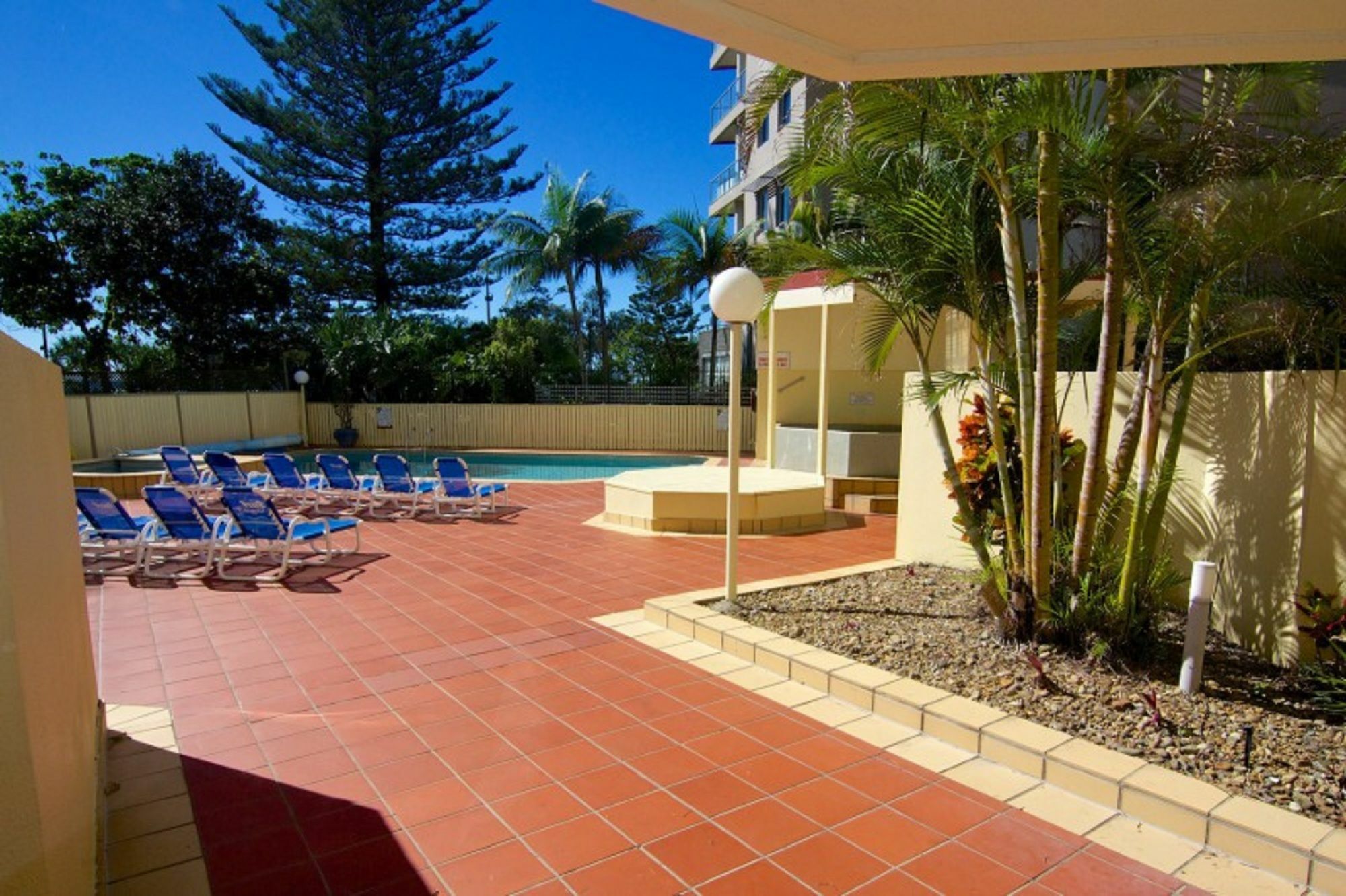 Surf Regency Aparthotel Gold Coast Buitenkant foto